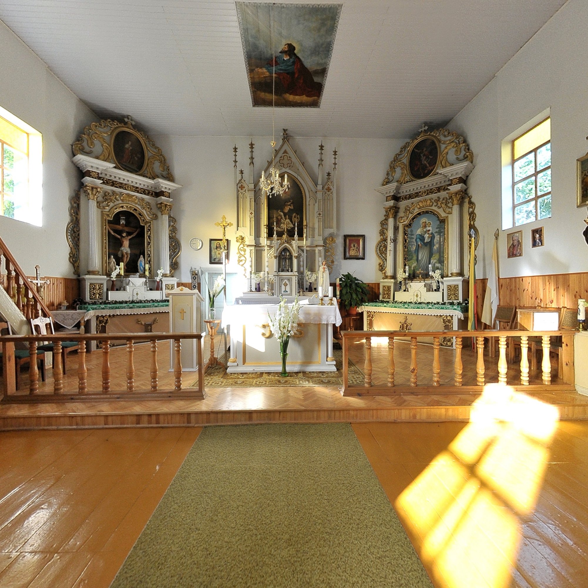 Eriskiai の祝福イエス キリストの名前の教会 パノラマ Panoramas